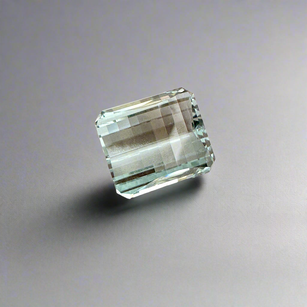 Rare Checkerboard-Cut Aquamarine – 17.52 Carats of Crystal Clarity