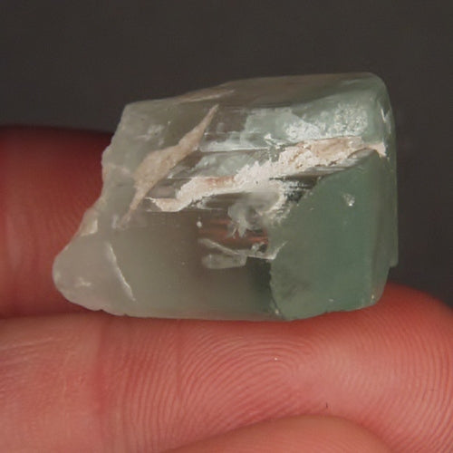 Teminated Spodumene - Kunzite Crystal Specimen 97.5ct