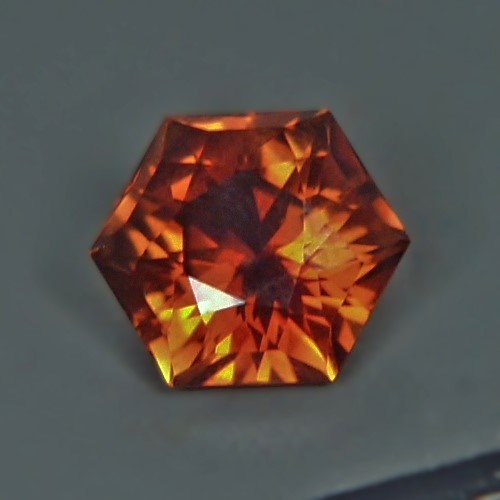 Natural Golden Topaz — 8.16 ct, Pakistan, Hexagon Brilliant Cut (GL)
