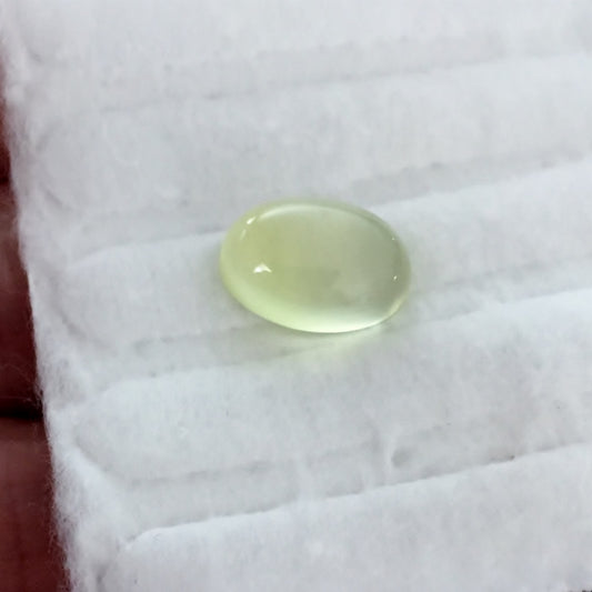 Natural Prehnite Cabochon — 4.40 ct | Mali