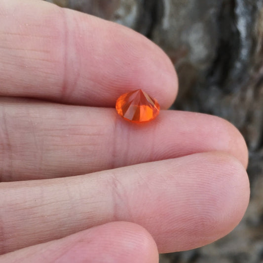 Fine Color & Cut! Faceted Orange Mexican Fire Opal! 1.59 ct