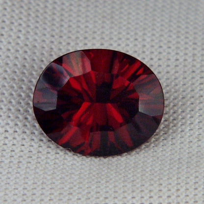 Natural Pyrope Garnet — 4.48 ct, Tanzania, Concave Oval