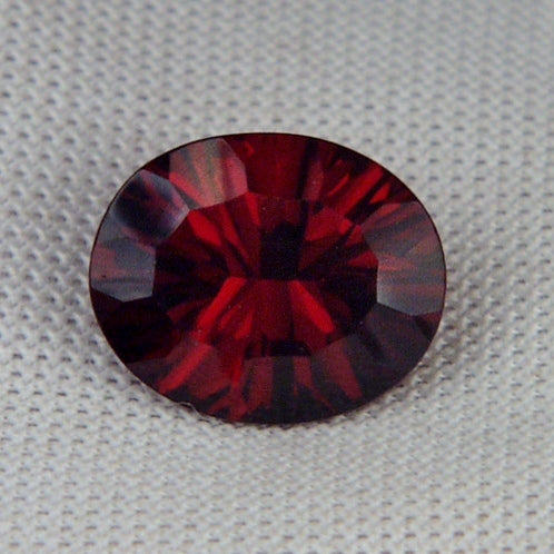 Natural Pyrope Garnet — 4.48 ct, Tanzania, Concave Oval