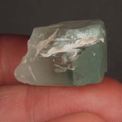 Teminated Spodumene - Kunzite Crystal Specimen 97.5ct