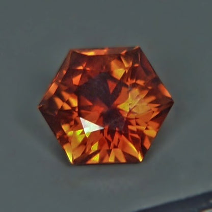 Natural Golden Topaz — 8.16 ct, Pakistan, Hexagon Brilliant Cut (GL)
