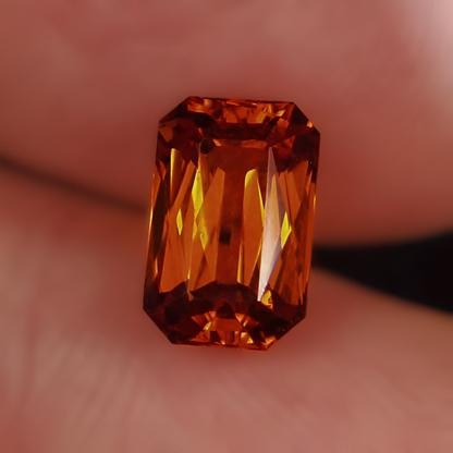 Natural Spessartite Garnet — 3.53 ct, Nigeria, Emerald Scissor Cut