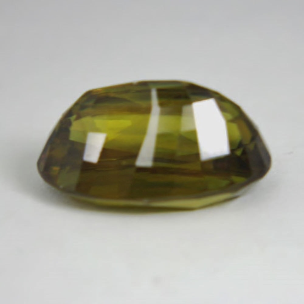 Huge! Dispersive Fire! Natural Sphene -Titanite Pakistan 30.26 ct GL