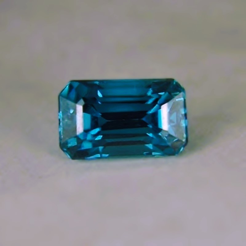 Top Gem Color! Cambodian Blue Natural Zircon 7.81 ct GL