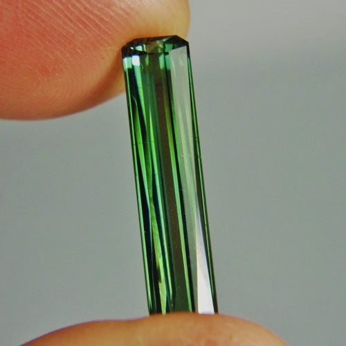 Bright & Pretty! Green Nigerian Tourmaline 7.64 Carat