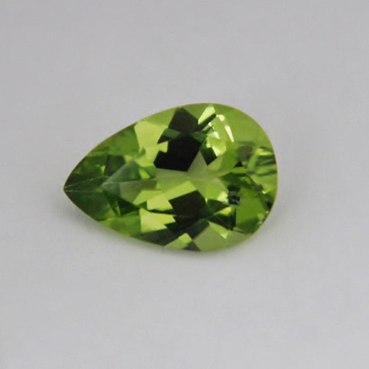 Gem! Fine Cut & Color Pakistan Peridot 3.78 ct