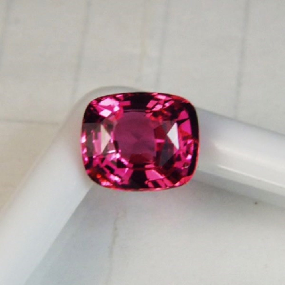 Old Stock! Hot Vivid Pink Burmese Spinel 2.55 ct
