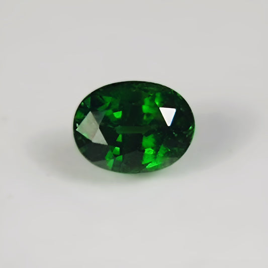 Intense Chrome Green Tsavorite Garnet Kenya 1.24 carats GL