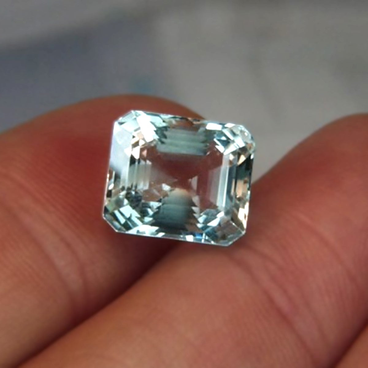 Old Stock & Bright! Untreated Natural Aquamarine India 7.79 Carat