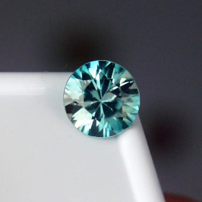 Bright & Rich Color! Blue Zircon Cambodia 2.29 Carat GL