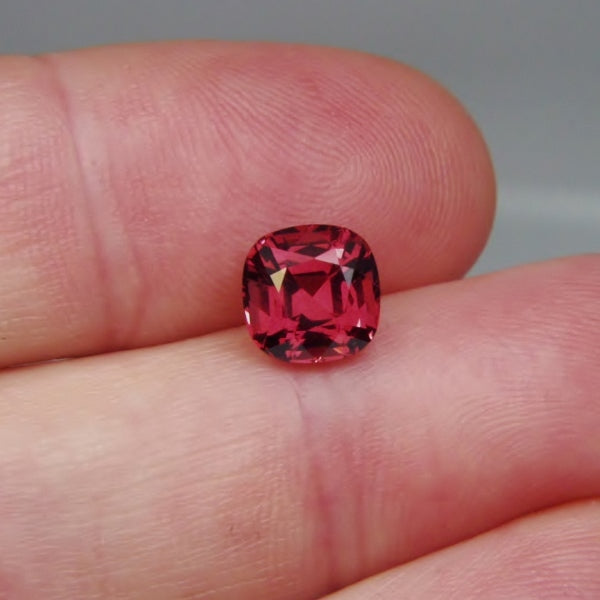 Rare Locale! Natural Spinel Afghanistan 3.16 carats GL