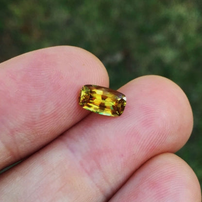 Multi Color Fire! Natural Sphene Pakistan 1.73 ct