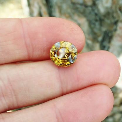 Big & Bright! Natural Unheated Yellow Zircon Sri Lanka 8.99 Carats
