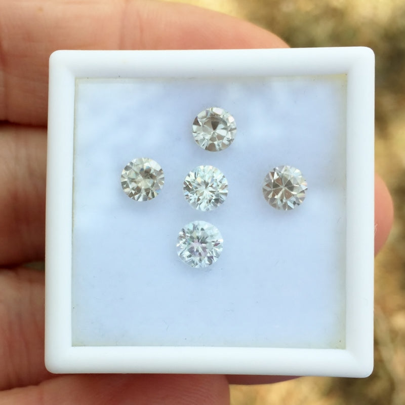 Brilliant! Harts Range Australia Natural Zircon 3.85 Carat Lot