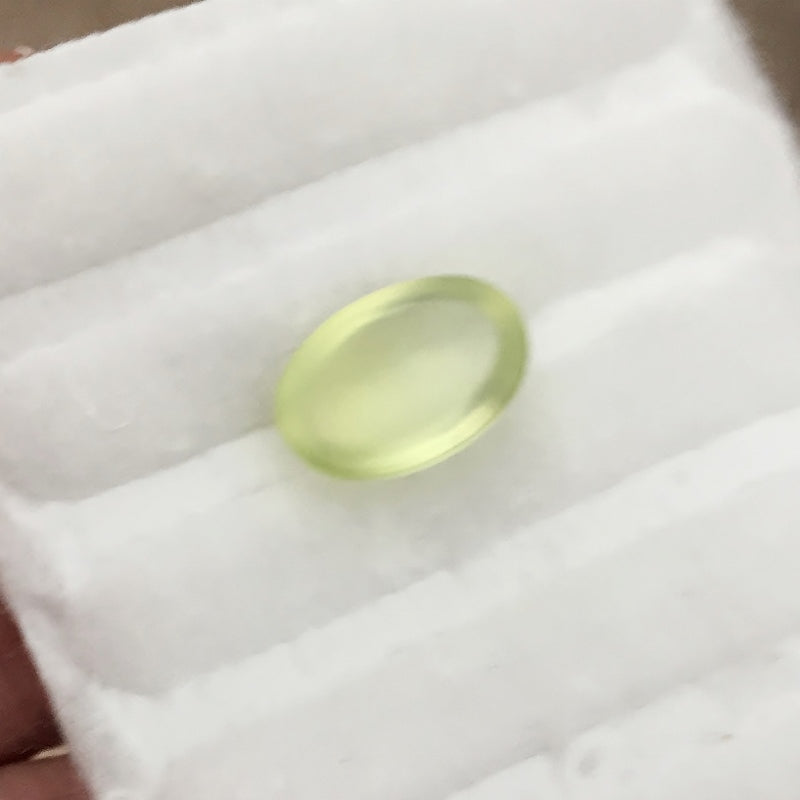 Natural Prehnite Cabochon — 4.40 ct | Mali