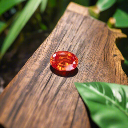 Natural & Bright Orange Sapphire Sri Lanka 0.97 ct