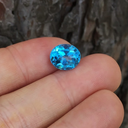 Natural Swiss Blue Topaz — 6.32 ct, Brazil, Oval Cut (GL)