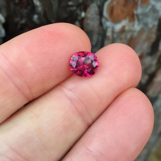 Special Color! Rich Pink South East Asia Spinel 2.12 ct GL