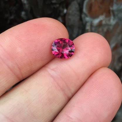 Special Color! Rich Pink South East Asia Spinel 2.12 ct GL