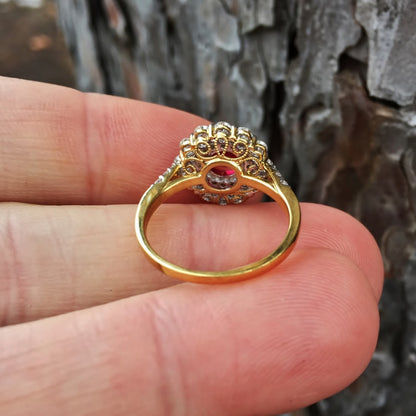 Color & Quality! Spectral Red Ruby & Diamond Ring 18 kt