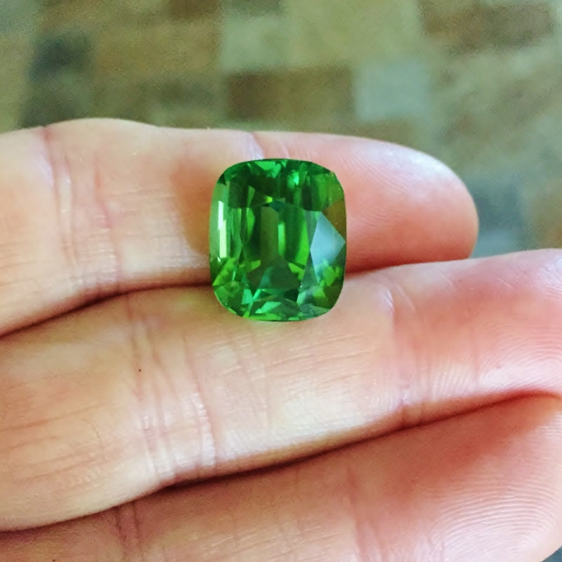 Color! Big Green Natural Tourmaline Mozambique 21.50 ct