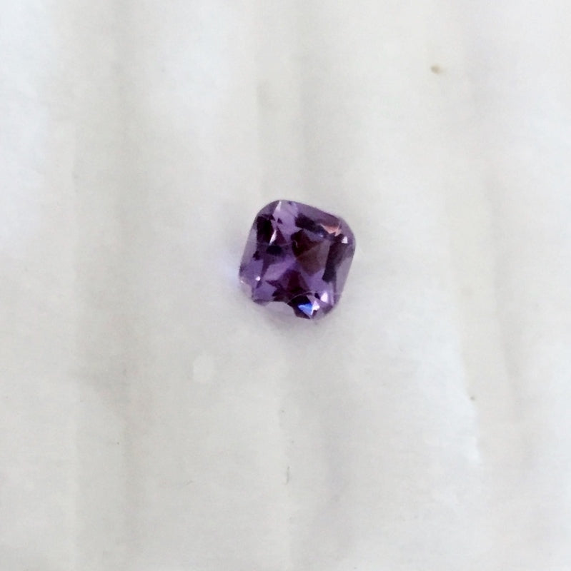 Natural Scapolite — 0.92 ct, Tanzania, Square Cushion (GL)