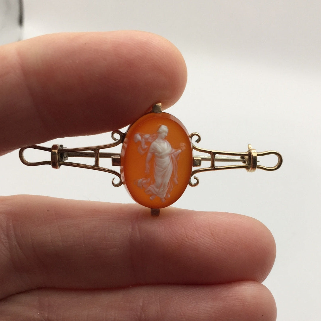 Antique! Carnelian Stone Cameo 14-karat  Pin Yellow Gold