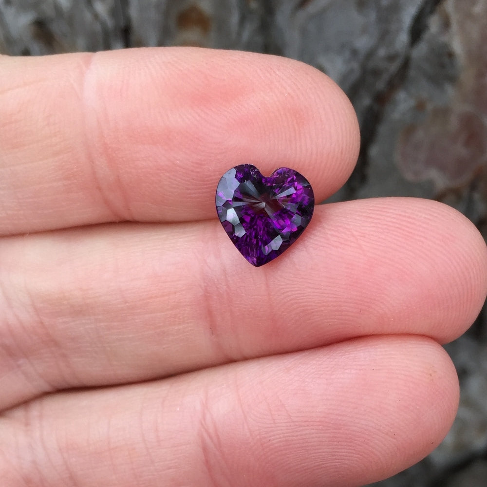 Natural Amethyst — 2.88 ct, Brazil, Heart Brilliant
