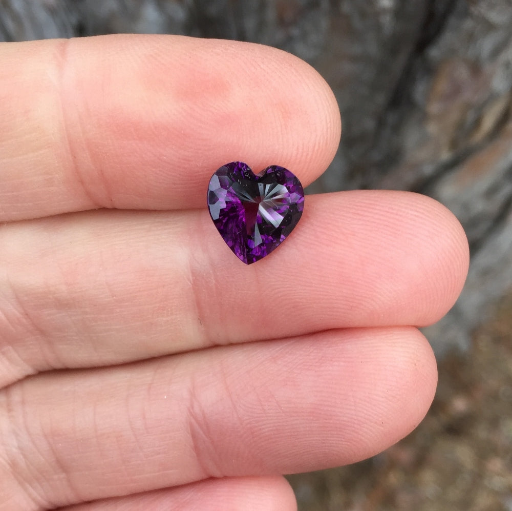 Natural Amethyst — 2.88 ct, Brazil, Heart Brilliant