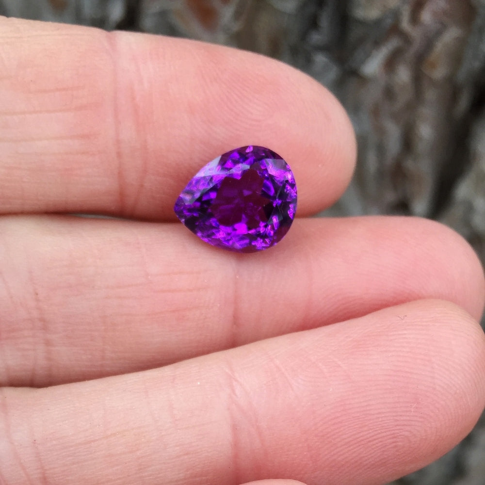 Natural Amethyst — 4.44 ct, Brazil, Pear Shape