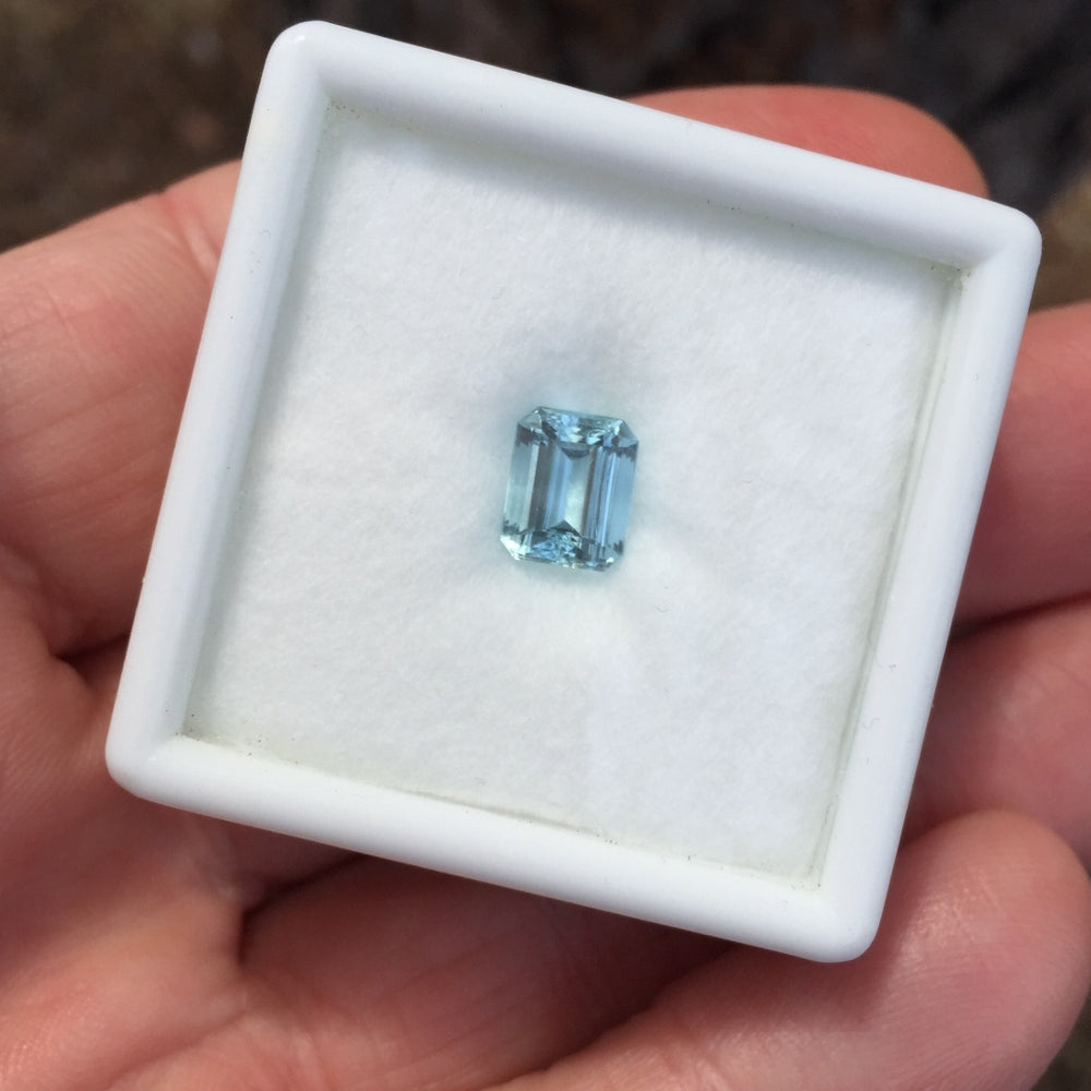 Nice Color & Bright! Natural Aquamarine Brazil 1.62 Carats