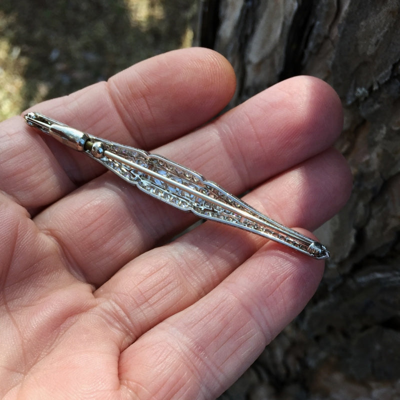 Art Deco Platinum and 18 kt Diamond Brooch French Cut Center Diamonds