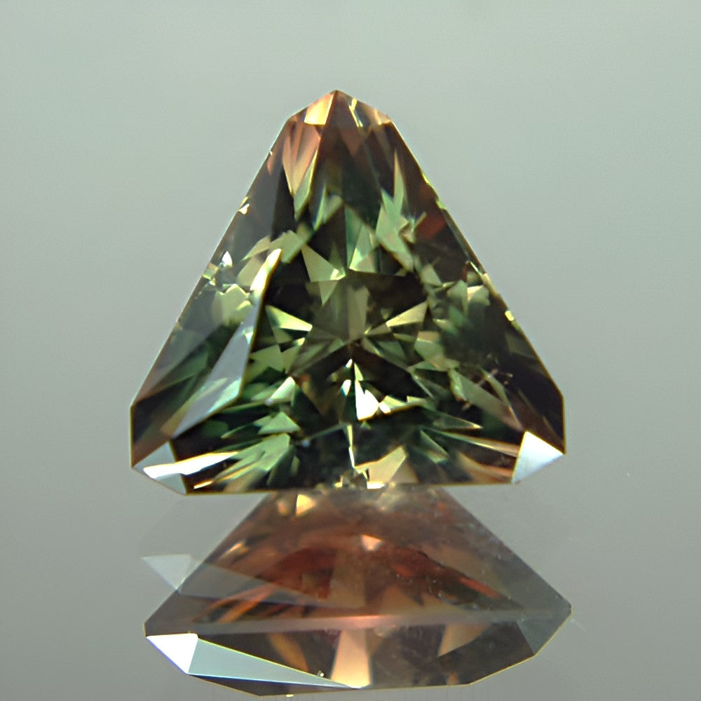 Bi-Color Oregon Sunstone — 9.35 ct | USA Cut (GL)