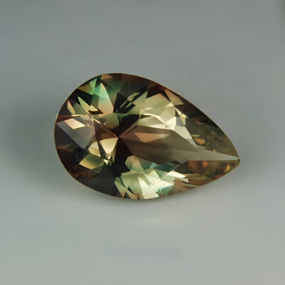 Bi-Color Oregon Sunstone — 6.72 ct | USA Cut (GL)