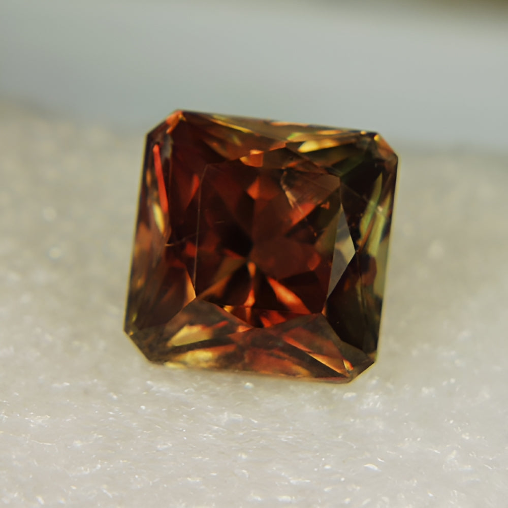 Natural Sunstone — 18.16 ct, United States (Oregon), Square Cushion (GL)