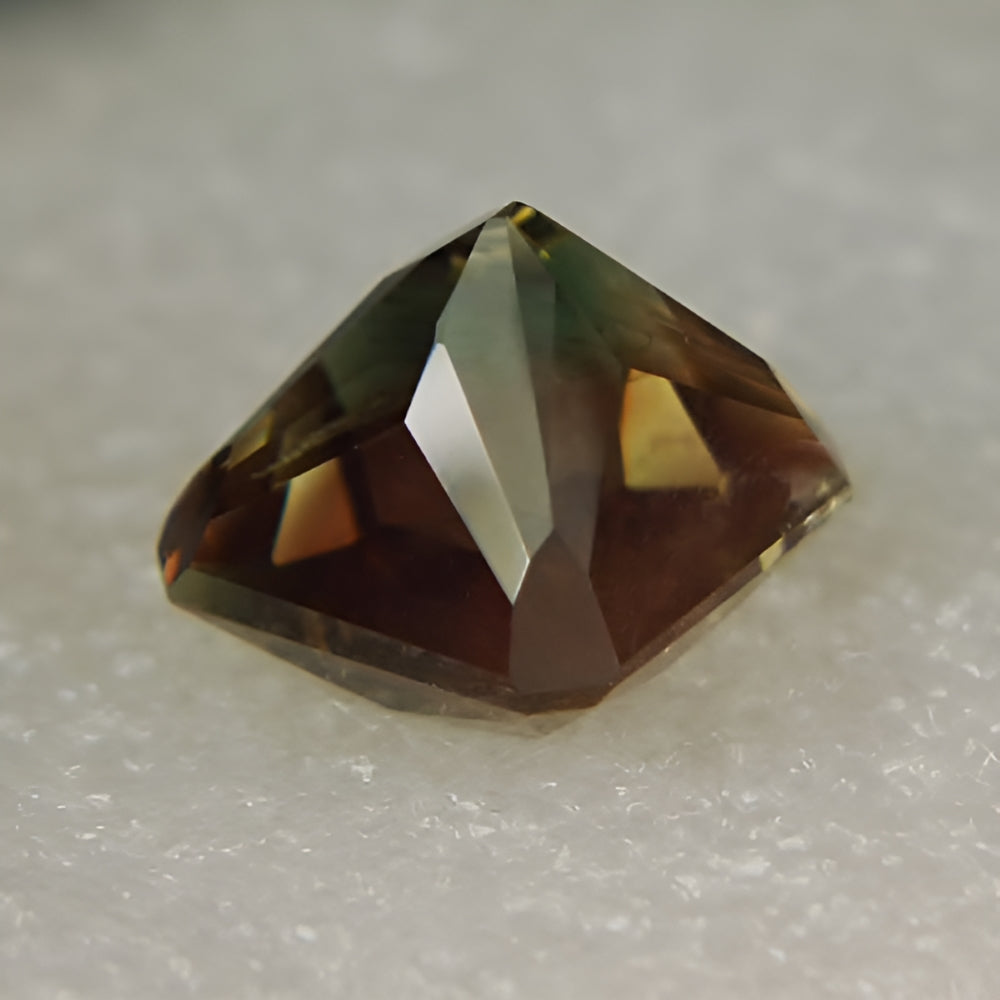 Natural Sunstone — 18.16 ct, United States (Oregon), Square Cushion (GL)