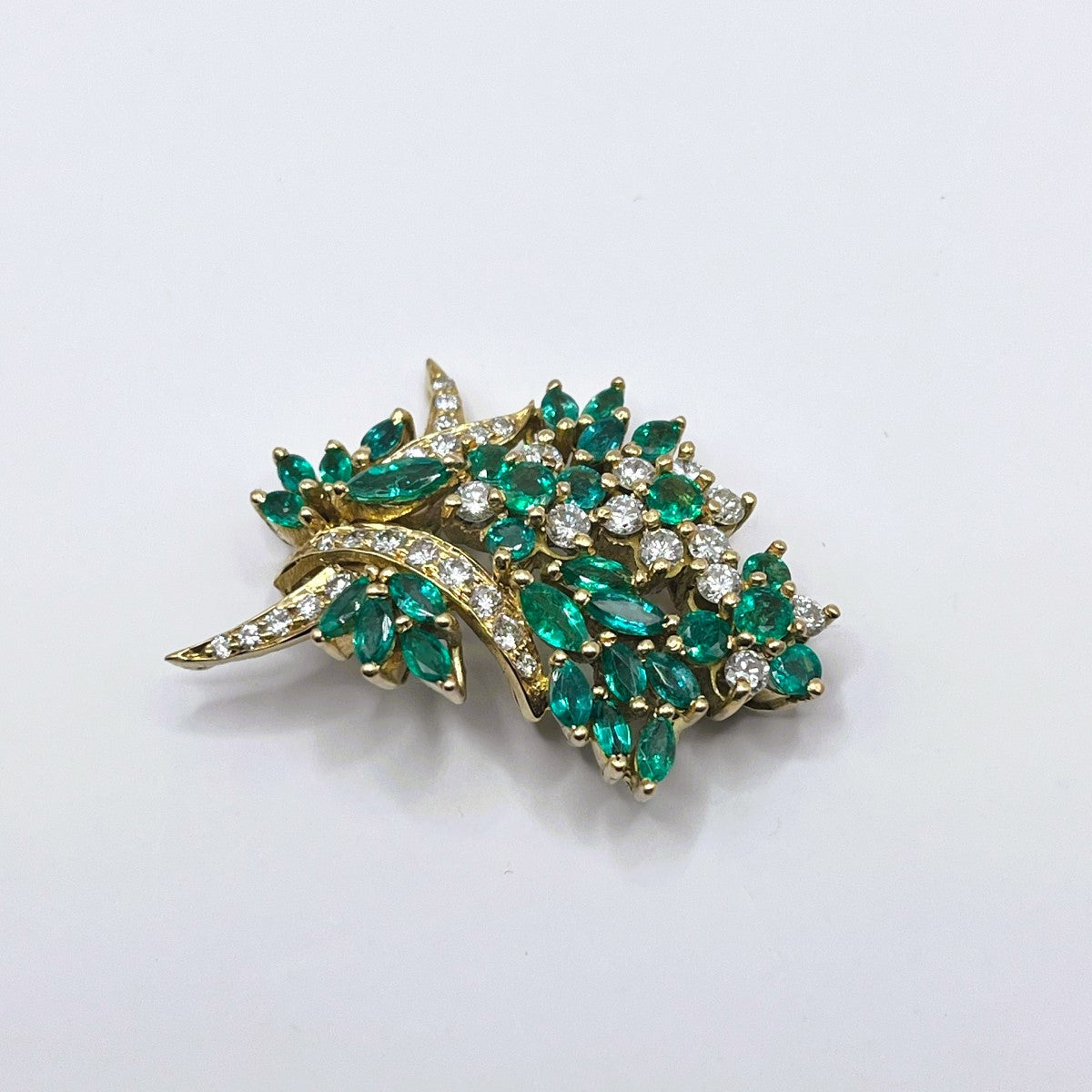 Fine Quality! Vintage 18 kt Emerald and Diamond Pendant