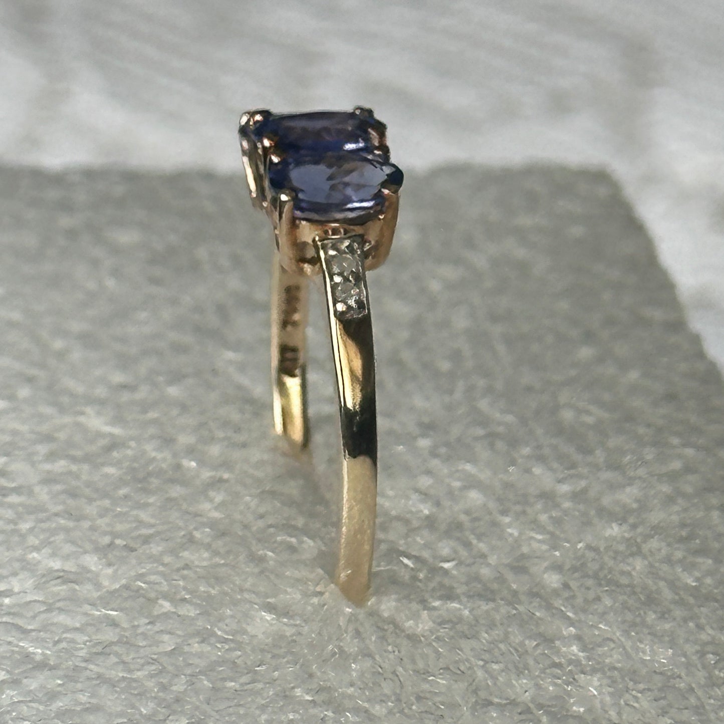 Elegant 10K Yellow Gold Tanzanite & Diamond Ring