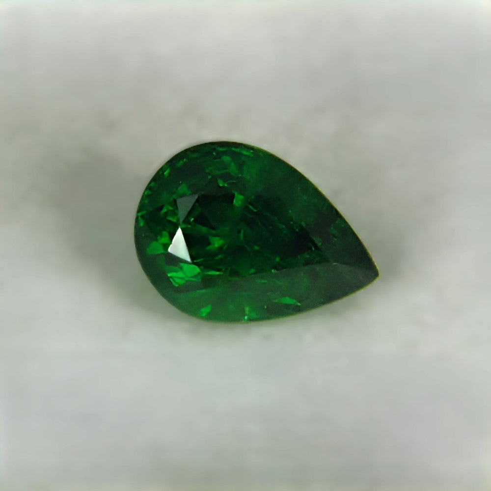 Intense Chrome Green Tsavorite Garnet Kenya 1.12 carats GL