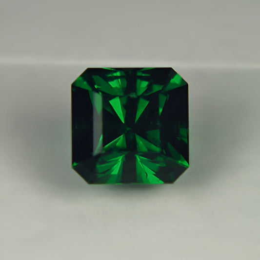 Intense Chrome Green Tsavorite Garnet Kenya 1.99 carats GL