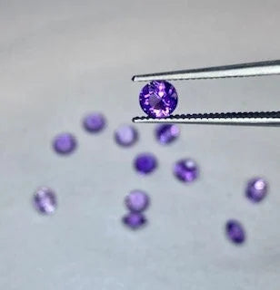 Natural Amethyst Lot — 34 Pieces, 0.18–0.25 ct each, Brazil, Round Brilliant