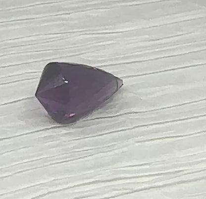 Natural Amethyst — 21.12 ct, Brazil, Pendeloque (Drilled)